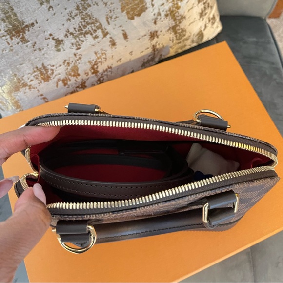 Louis Vuitton Damier Ebene Alma BB - Picture 5 of 8